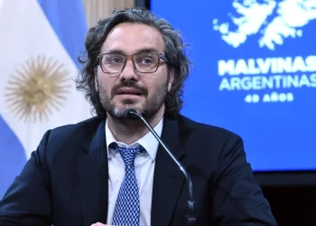 “Es increíble que no esté enterado siendo Canciller”: la dura crítica de Felipe Solá a Cafiero por la relación con Venezuela