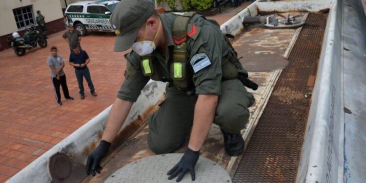Desbarataron el contrabando de 7.000 litros de combustible en un control fronterizo