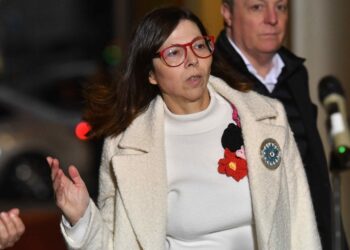 Batakis llega hoy a Washington para reunirse con la titular del FMIBatakis llega hoy a Washington para reunirse con la titular del FMI