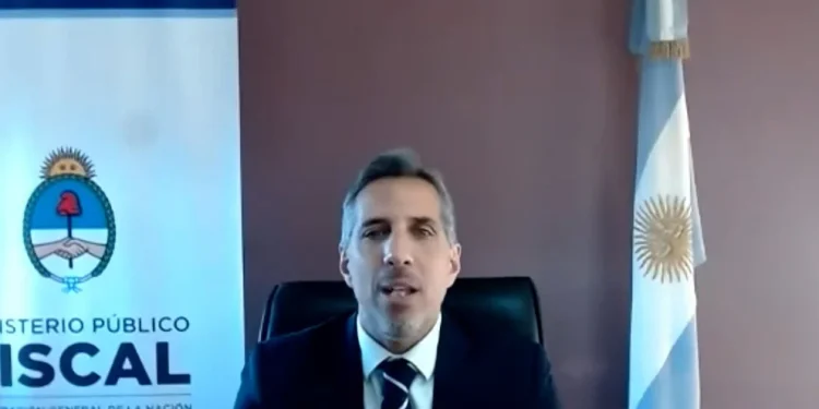 Después de nueve audiencias en las que presentó evidencias en la causa Vialidad, el fiscal Luciani pedirá una condena contra Cristina Kirchner