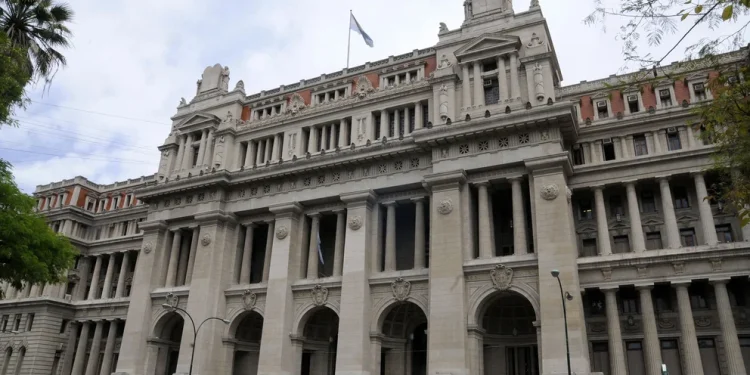 La Corte rechazó un planteo del Gobierno y dio impulso a la causa que analiza la validez de los cambios en las jubilaciones de los jueces