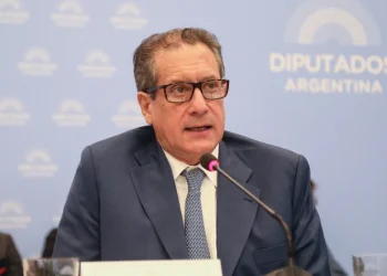 Por las complicaciones con la deuda en pesos, prevén que el BCRA volverá a emitir para cubrir el déficit