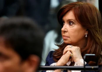 Cómo comenzó la causa judicial en la que hoy se definirá si condenan a Cristina Kirchner