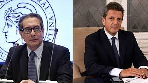 Con el blue a $400, hubo duros cruces entre Sergio Massa y Miguel Pesce por las demoras en el dólar agro