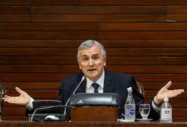 La dura crítica de Gerardo Morales a Javier Milei: “Está mal de la cabeza, es un desquiciado”