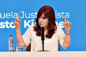 Los cuestionamientos de Cristina Kirchner a los jueces que revisan su condena están cerca de fracasar