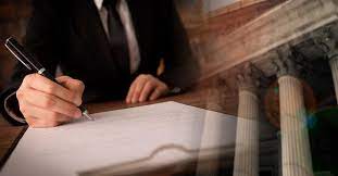 Perdió una demanda por $300 mil y le exigen $15 millones: el impacto de los intereses en la industria del juicio