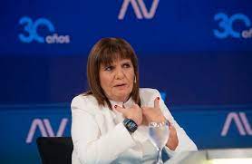 Patricia Bullrich, a todo o nada
