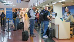 Tras los anuncios del Gobierno, los precios de los pasajes aéreos aumentaron 50% en promedio en solo 24 horas