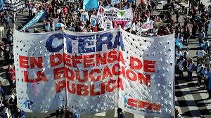 CTERA hace el segundo paro docente del año y el Gobierno advirtió que les descontará el día a quienes adhieran
