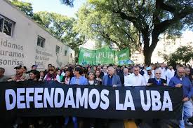 El Gobierno busca capitalizar la politización de la marcha universitaria