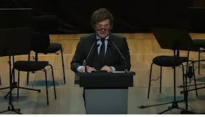 El Gobierno quiere armar un “Consejo de Mayo” con empresarios y sindicatos para sumar puntos al pacto del 25