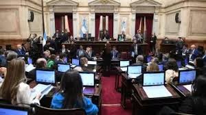 Qué pasa si hay empate en la votación de la Ley Bases