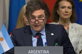 Milei evalúa convocar una cumbre en Buenos Aires con los líderes regionales que apoyaron la resolución de la OEA contra Maduro