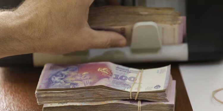 Los sueldos de los bancarios correrán por el mismo camino de la inflación