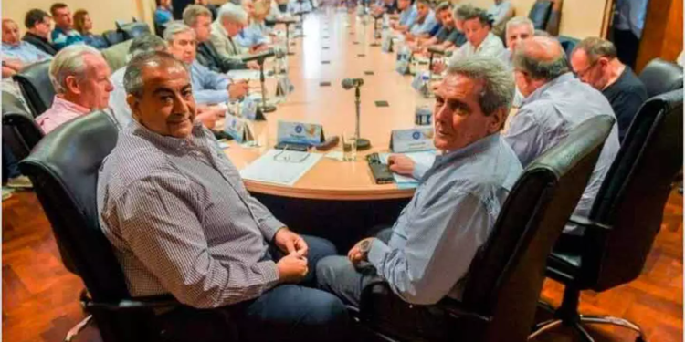 El Gobierno se reunirá con los gremios para negociar el salario mínimo de los trabajadores