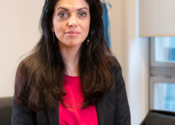 Denuncian al PAMI y laboratorios por sobreprecios en medicamentos oncológicos