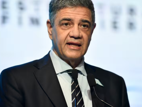 Jorge Macri marca diferencias con Milei en un escenario político cada vez más polarizado