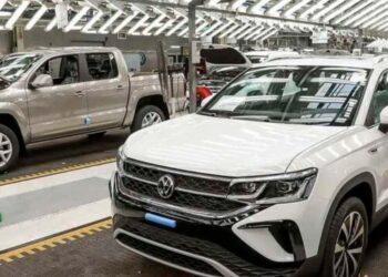 Autos de lujo: el Gobierno elimina impuestos y baja el precio hasta un 20%