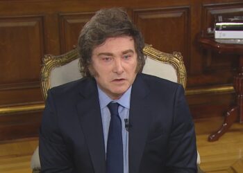 Tras la polémica por la criptomoneda, Milei dijo que cambiará su estrategia