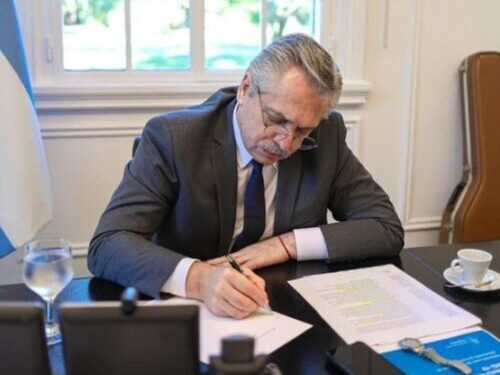 Alberto Fernández declara en Comodoro Py en una causa por violencia de género