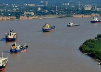 El Gobierno anuló la licitación de la Hidrovía