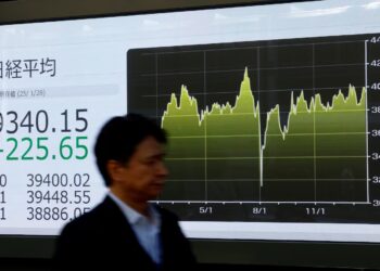 Temblor en los mercados: se fortalece el dólar y las acciones argentinas en Wall Street sufren caídas tras la medida arancelaria de Trump