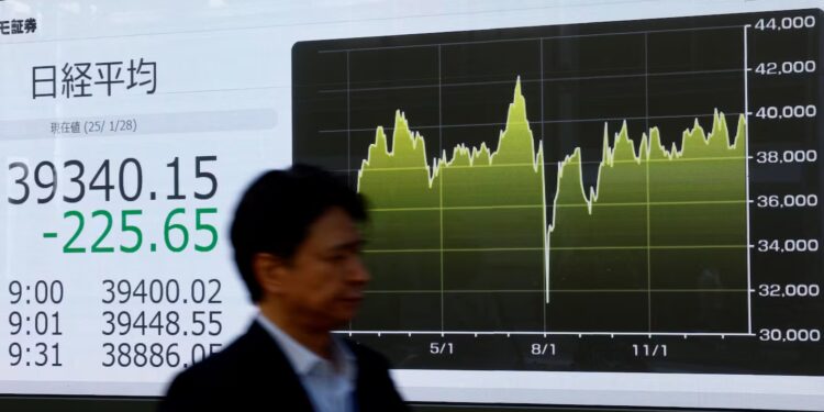 Temblor en los mercados: se fortalece el dólar y las acciones argentinas en Wall Street sufren caídas tras la medida arancelaria de Trump