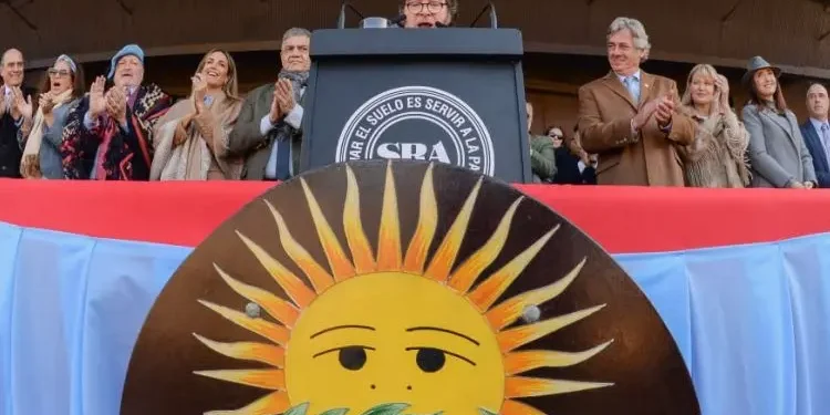 Campo bajo presión: Milei exige liquidar y amenaza con retenciones