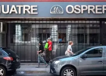 Obra social Osprera bajo la lupa por pagos a droguería.