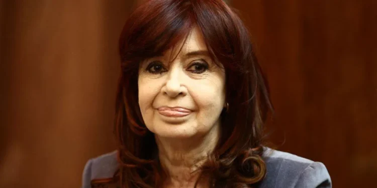 Aprobado informe de conducta de Cristina Kirchner.