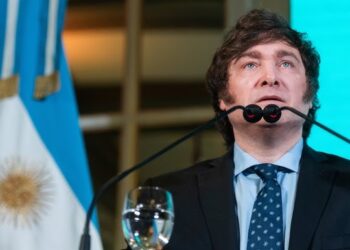 Milei confirma gestiones por préstamo con EE. UU.