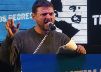 Grabois: “Milei recibe dádivas”