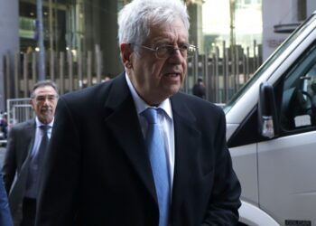 Crítica de Rubinstein al plan cambiario y el FMI