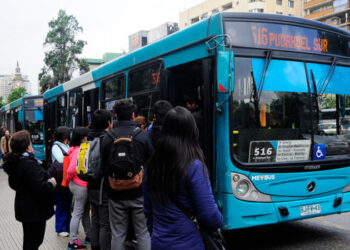 Gobierno giró $660 millones a empresas de transporte.