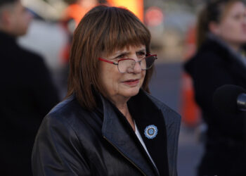 Bullrich se desmarca de Milei