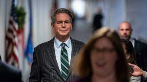 Detalles finales del auxilio a Milei: Bessent y Caputo.