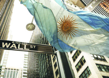 Análisis: Riesgo país, bonos y sus 3 motores