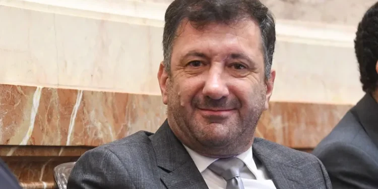 Kueider: la Justicia paraguaya insiste con la extradición.