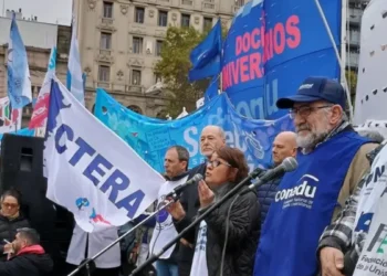 Salarios y educación: paro masivo