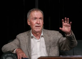 Juan Schiaretti: “Sentido común” y equidad para cada provincia.