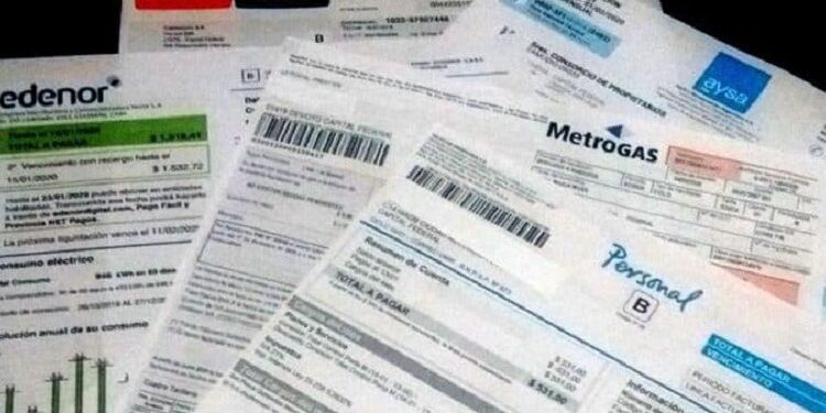 Servicios públicos en AMBA: el gasto de octubre subió un 26% a $170.000.