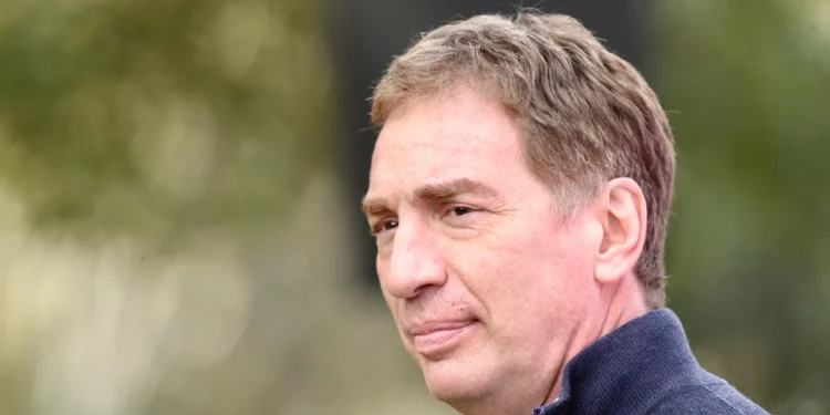 Santilli se reúne con Milei luego del éxito de La Libertad Avanza.