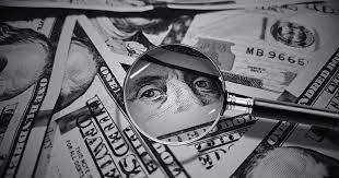 Dólar oficial y mayorista: La tensión disminuye.