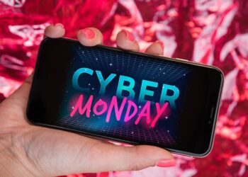 Cifra histórica: 6,4M de usuarios en CyberMonday 2025; las zapatillas triunfaron.