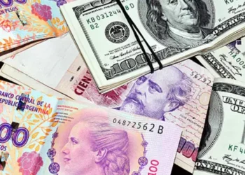 Compra de dólares y emisión: ¿el inicio de la remonetización?