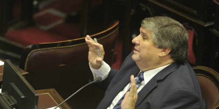 Mayans: Acusa a las autoridades de “aflojar” frente al narco.