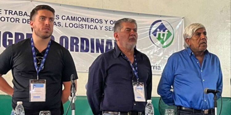 Reelección de Moyano y un panorama de crisis creciente.