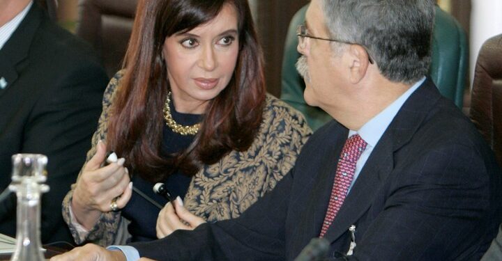 Kirchner y De Vido, unidos por un abogado.