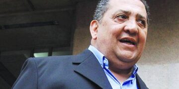 Deuda: D’Elía pide a Kicillof una “drástica medida”.